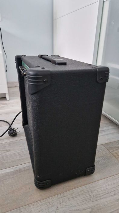 усилвател за бас китара STAGG BA20