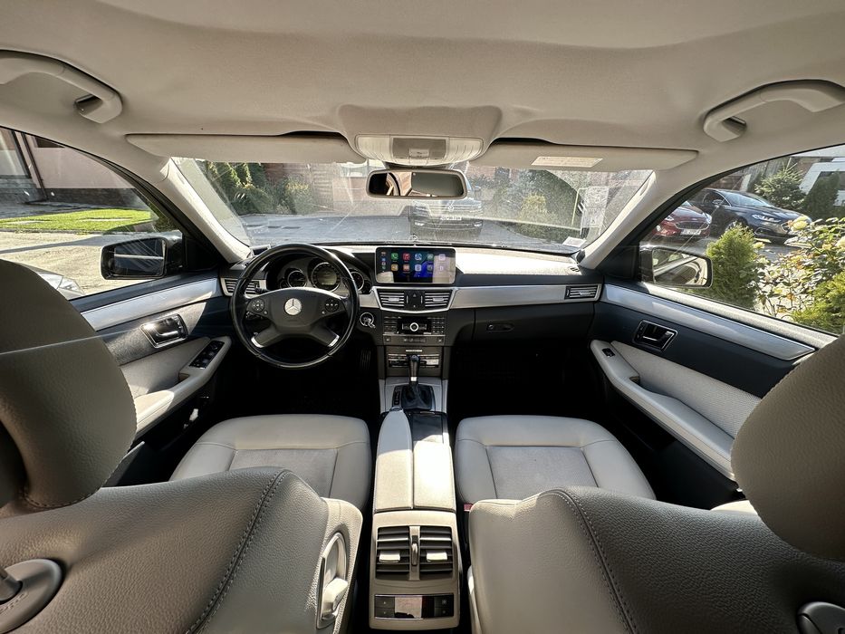 Mercedes-Benz E Class W212