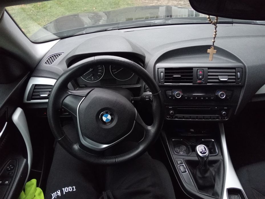 BMW seria 1 114 i F20/F21