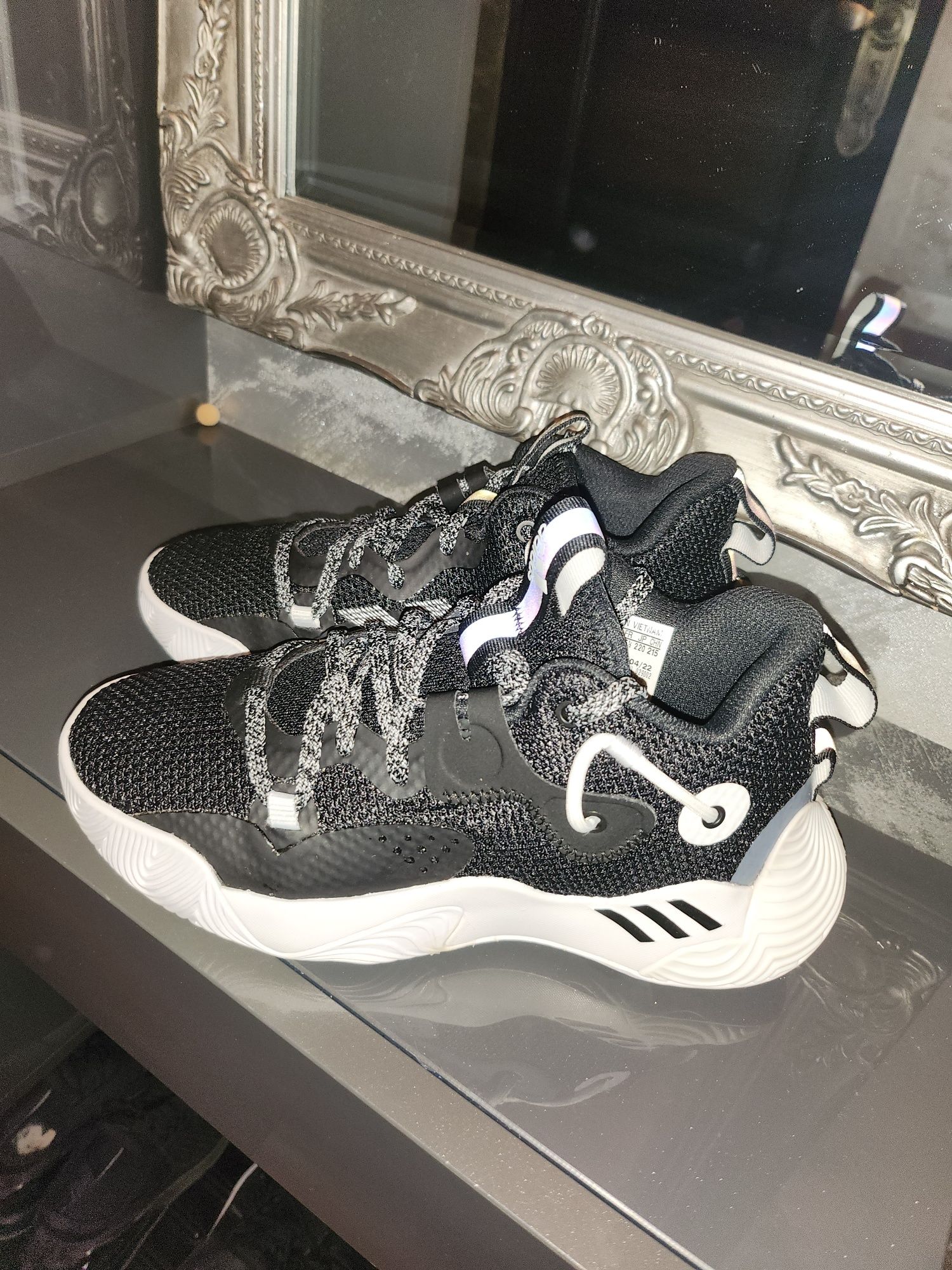 Детски маратонки Adidas 35.5