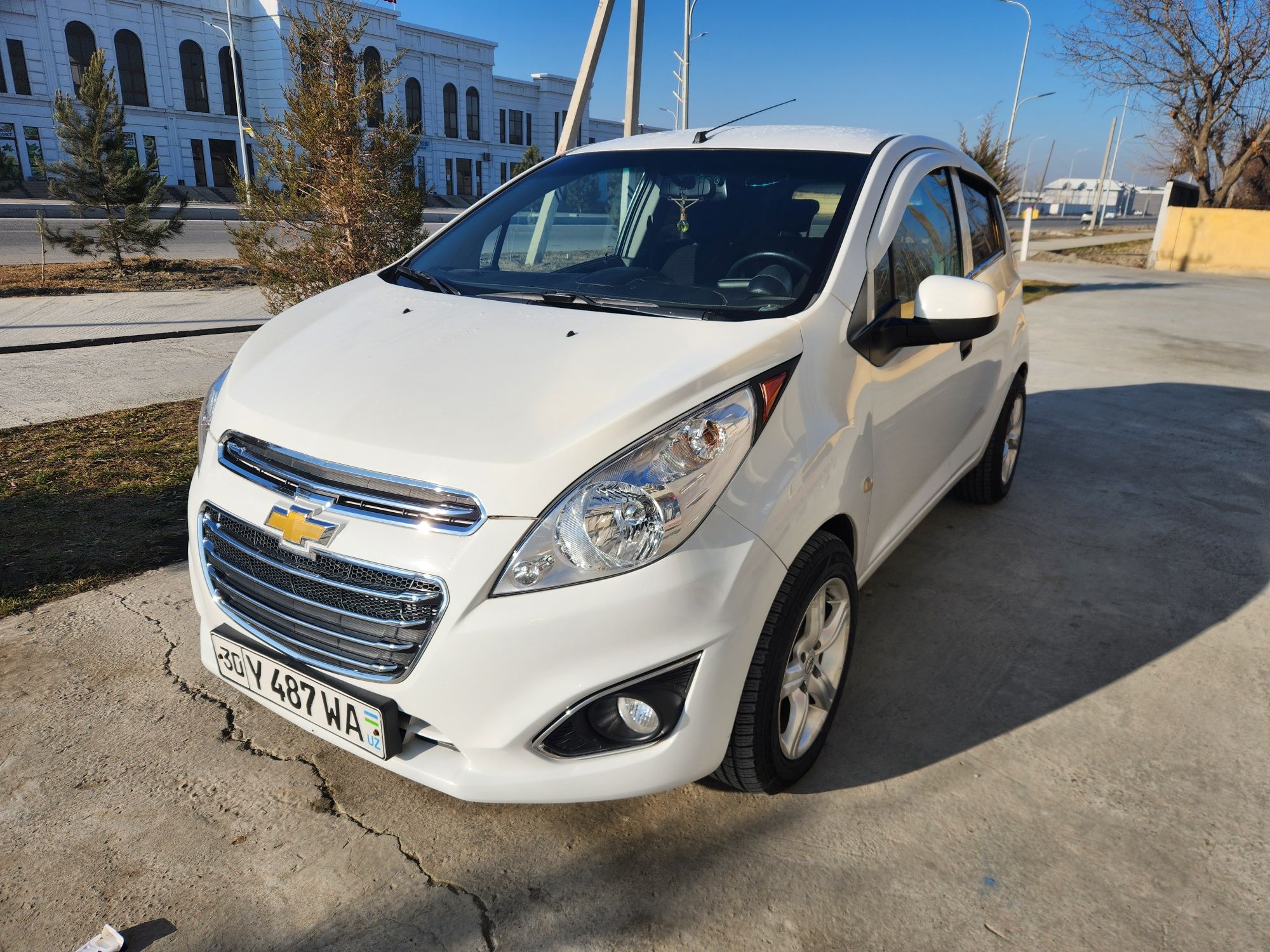 Spark 1.2 YEVRO avtomashina sotiladi
