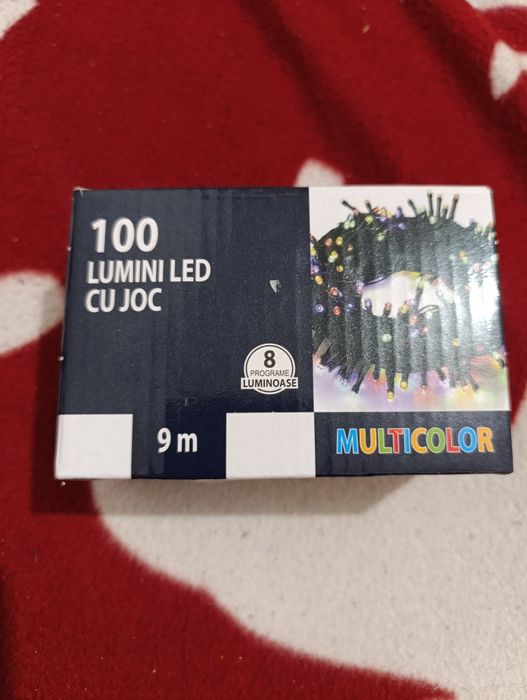 Vând brăduț artificial