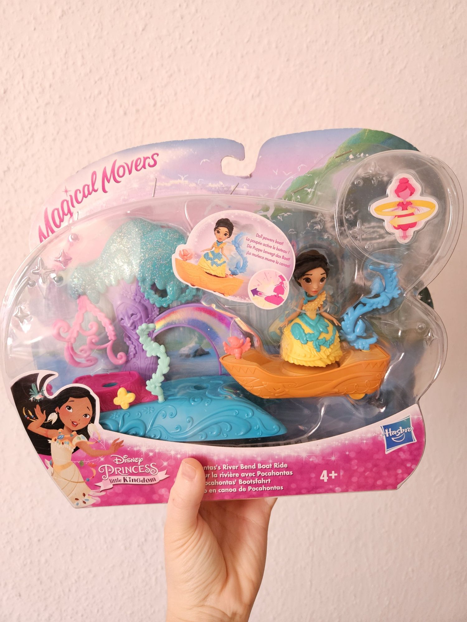 Disney- papusa Pocahontas. Play set