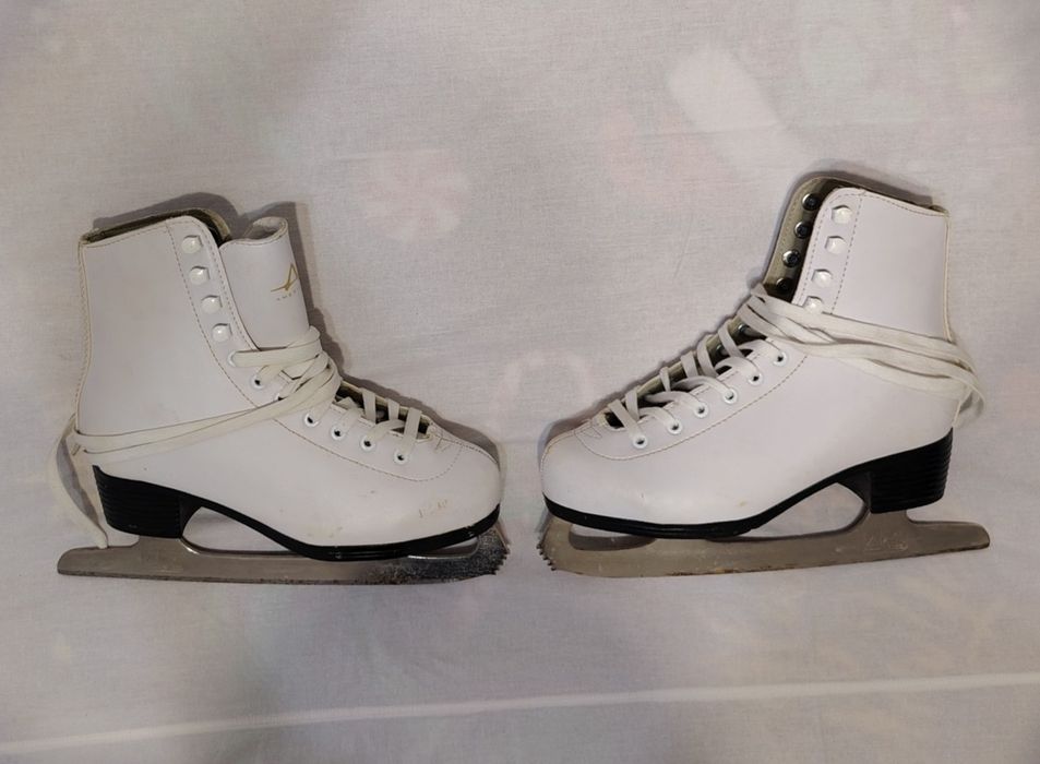 Подростковые коньки