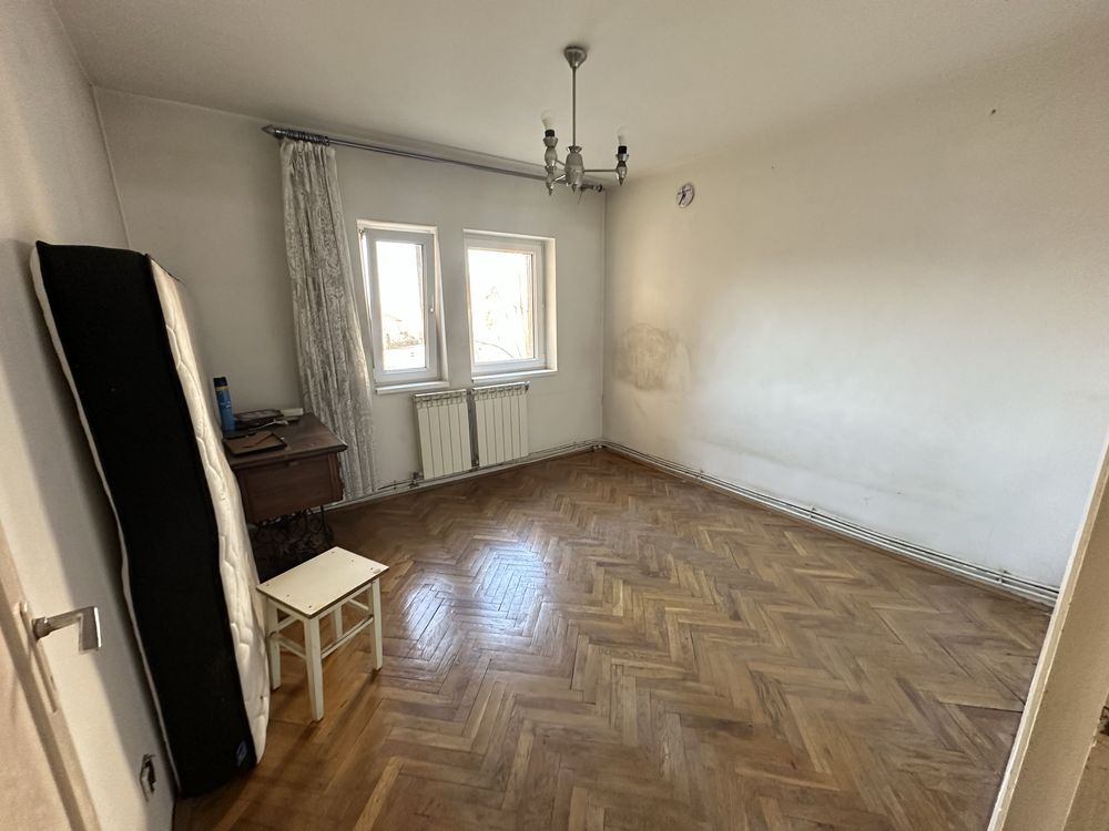 Apartament 5 camere