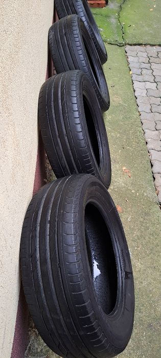 Vând cauciucuri de vară 16