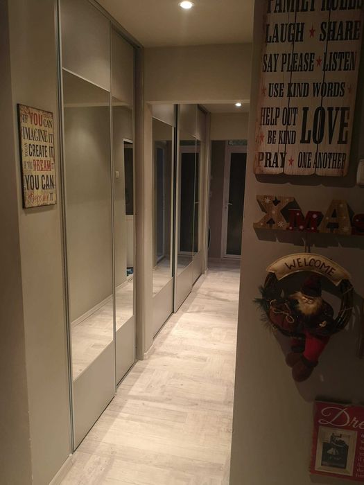 REZERVAT Apartament 3 camere Năvodari Sud – 70 mp, mobilat, renovat.