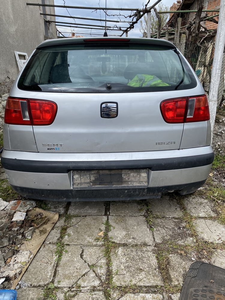 Seat Ibiza 1.0 mpi 2000 на Части