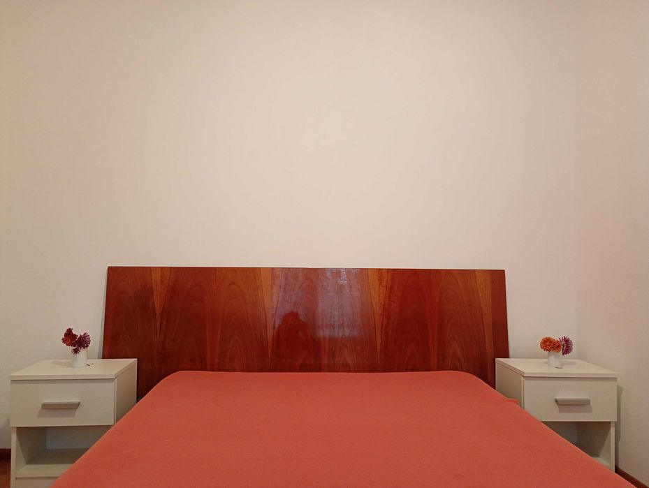 Închiriez apartament 3 camere