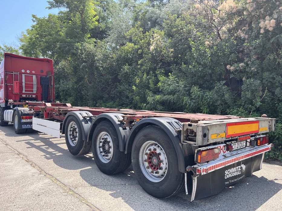 DAF XF105 2011/2 bucati semiremoca container