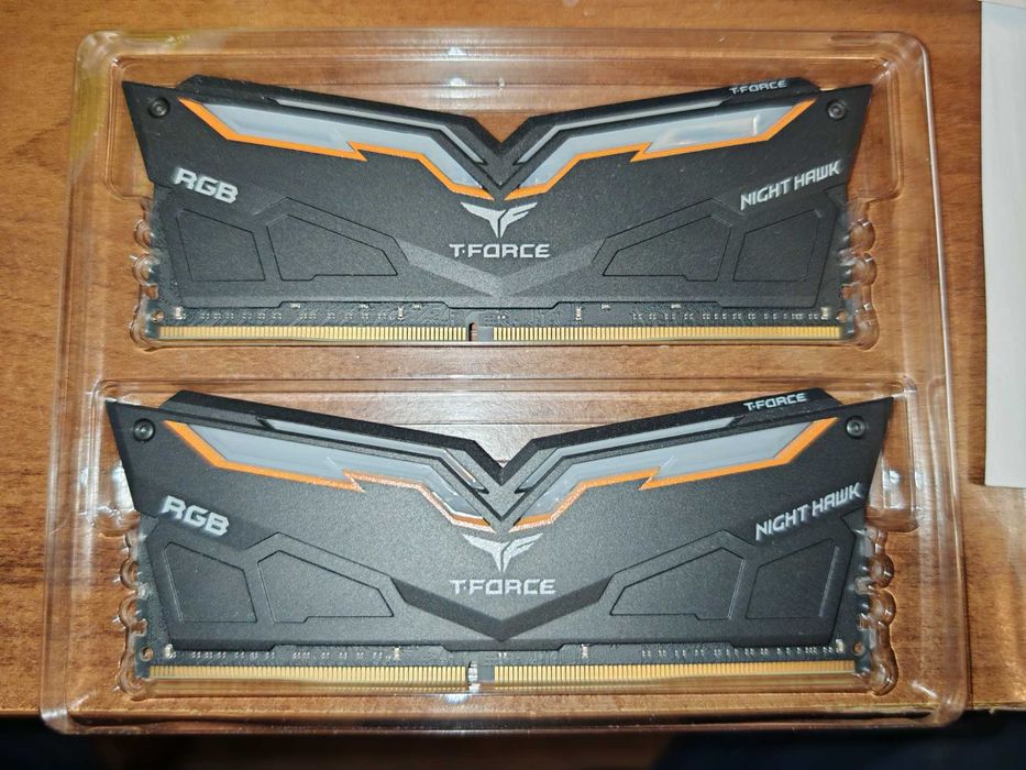 Оперативная память DDR4 16GBx2/3200 Team Night Hawk RGB