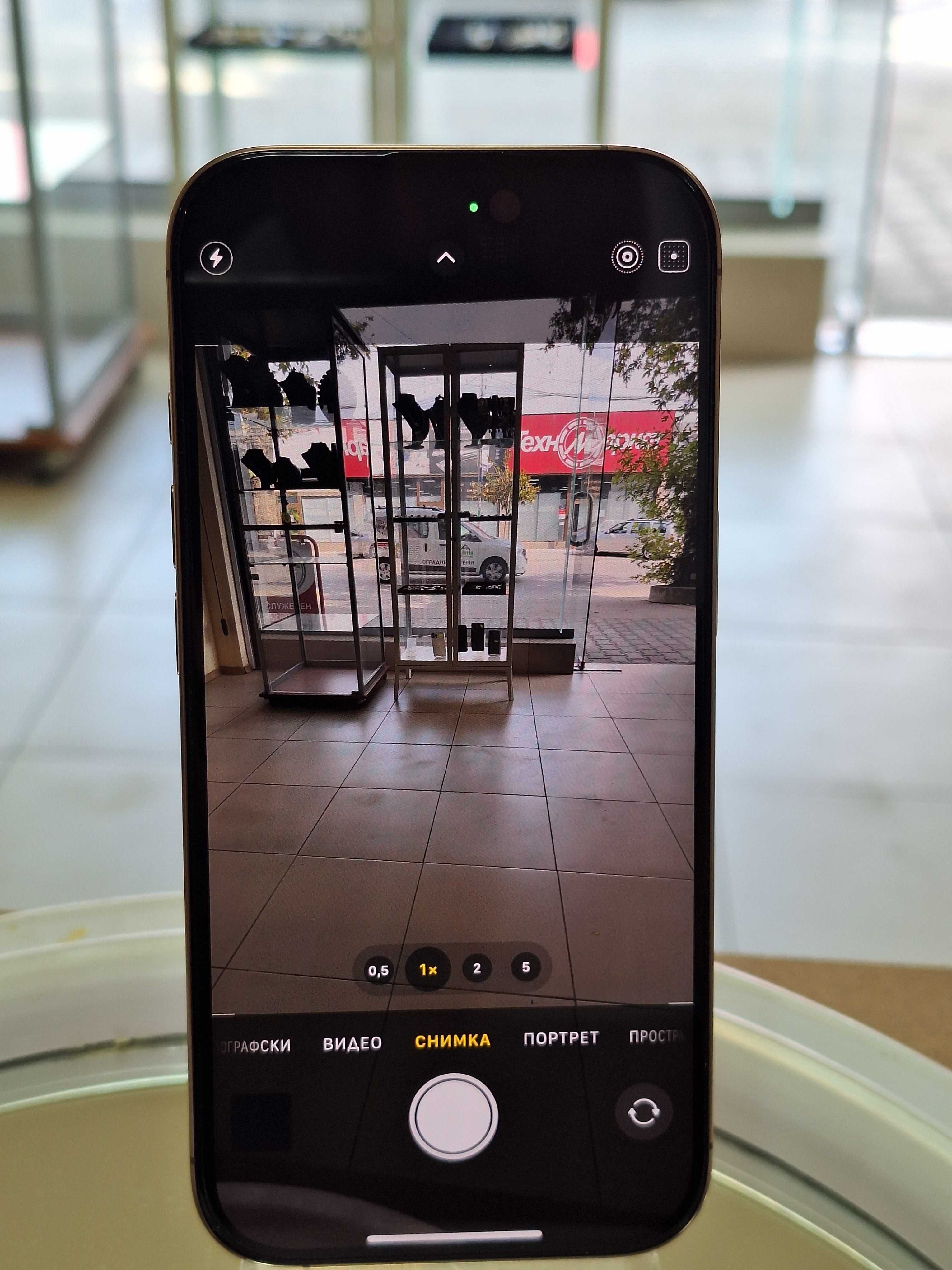 Iphone 16 pro / 256 GB / 46 цикли