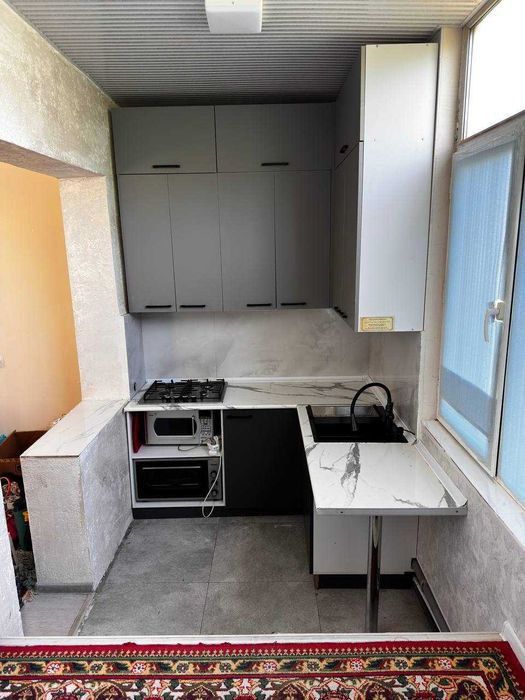 Юнусобод 14кв 1/4/5 Сотилади