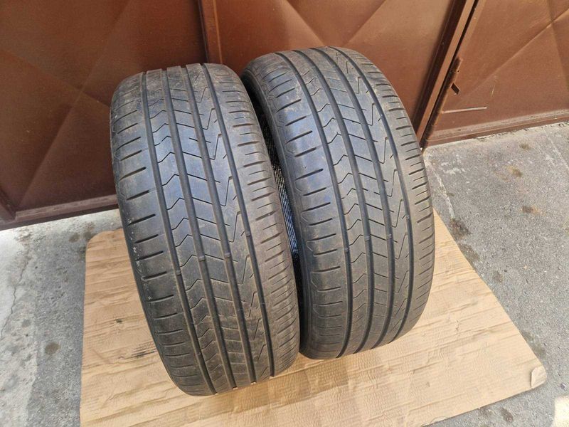 4 Hankook R18 235/55
летни гуми 
DOT4419