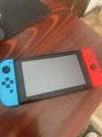 Nintendo Switch aproape ca nou cu toate accesoriile
