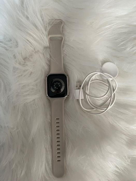 Смарт часовник обикновен