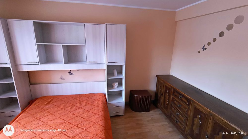 Închiriez apt 2 camere strada Stefan Luchian botosani