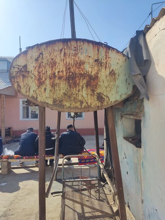 Цистерна с ногой