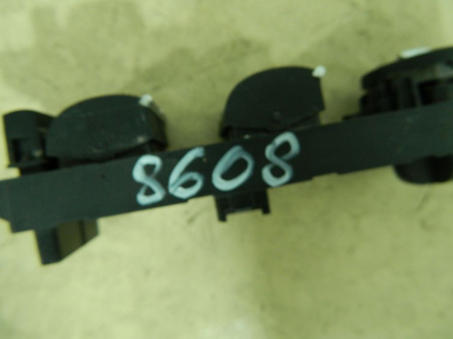 Panou control geamuri si oglinzi - usa stanga fata, Ford C-Max, 2010, 2011, 2012, 2013, 2014, 2015, , AM5T14A-132BB