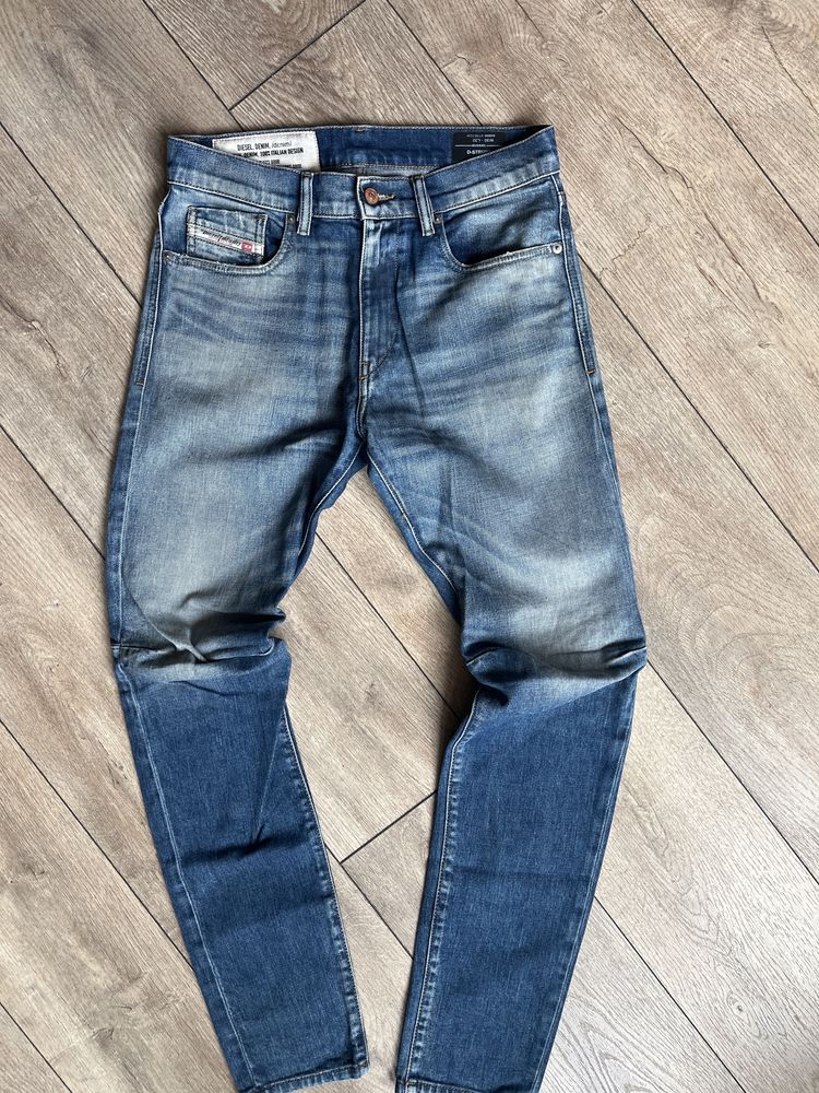 DIESEL : D-Strukt Slim Stretch Denim - 30 / Оригинал