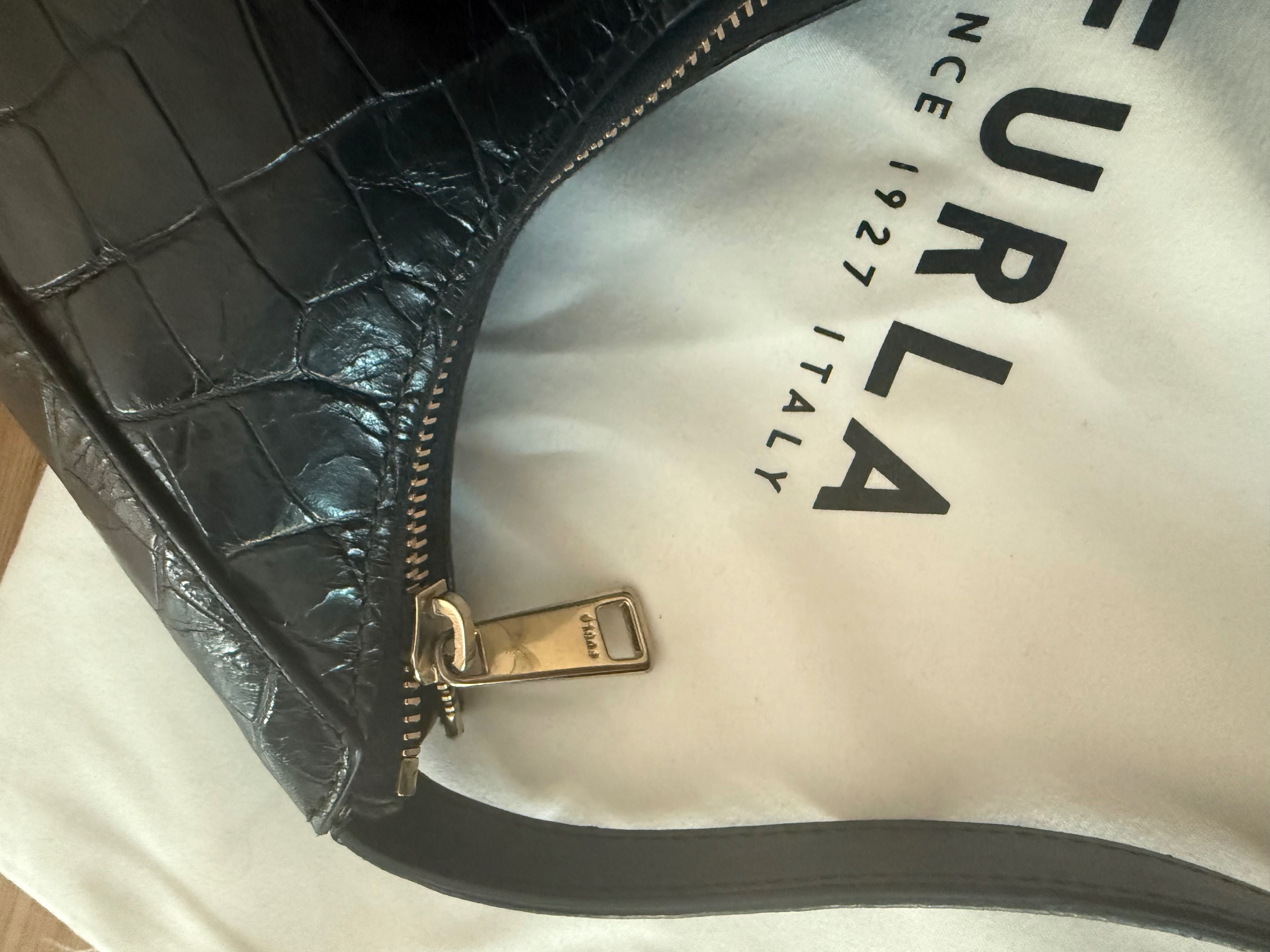 Оригинална чанта FURLA DIAMANTE