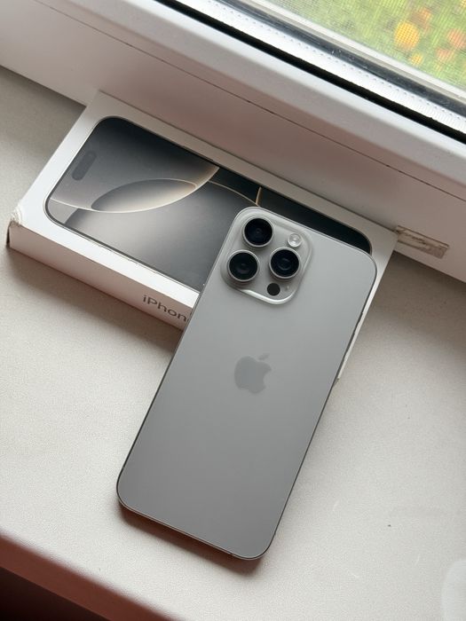 Iphone 15 ProMax 512 MB