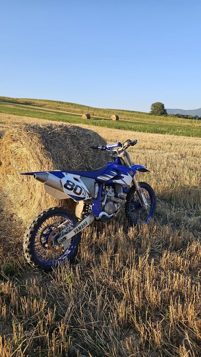 Vând yamaha yz450f