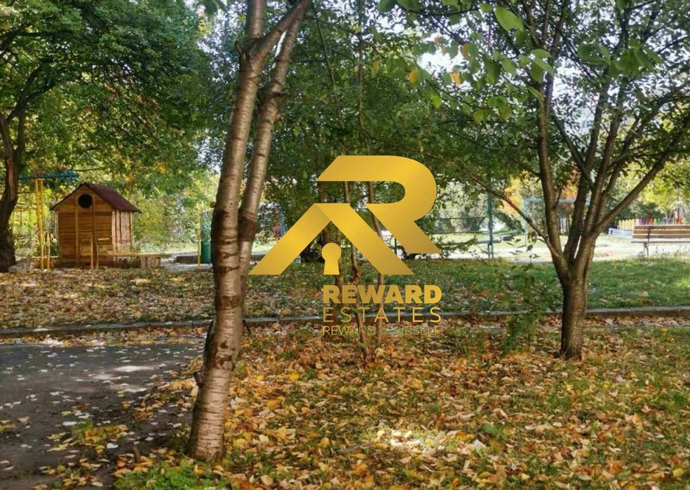 Продава се Тристаен апартамент в София, Младост 4 - 88 кв.м за 1989 €/кв.м - Снимка #4