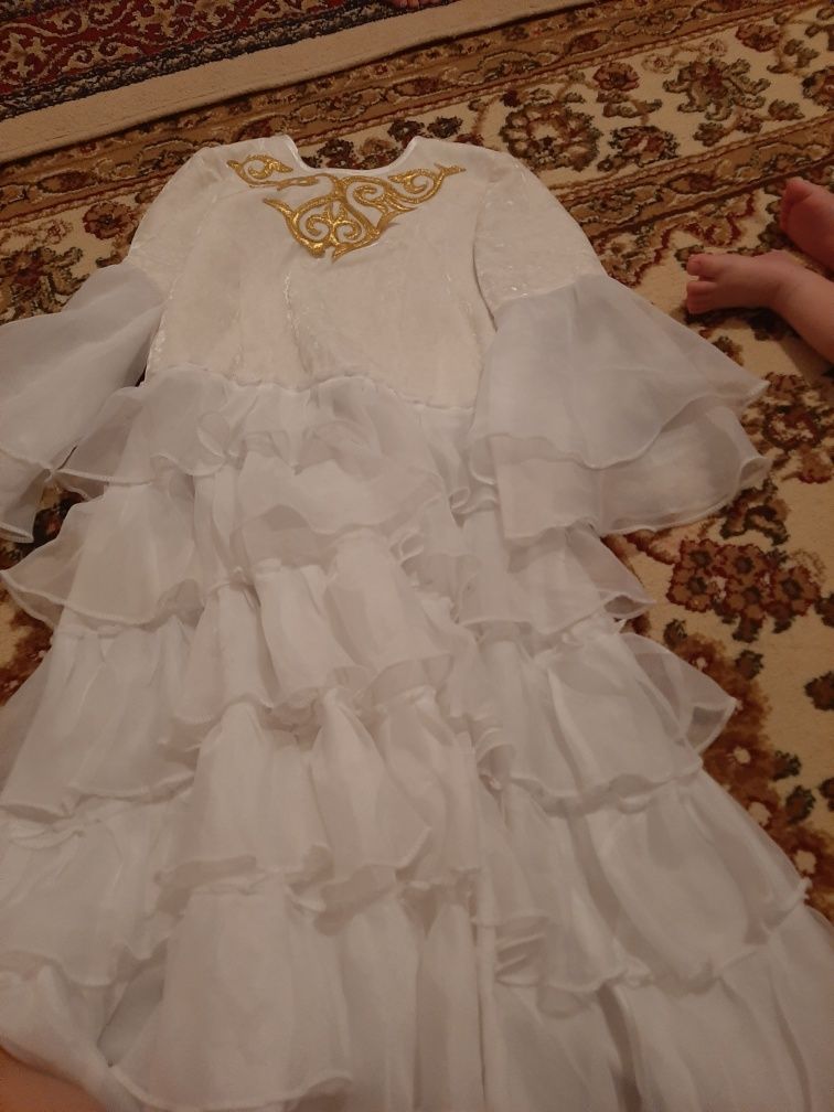 Продам школьные вещи