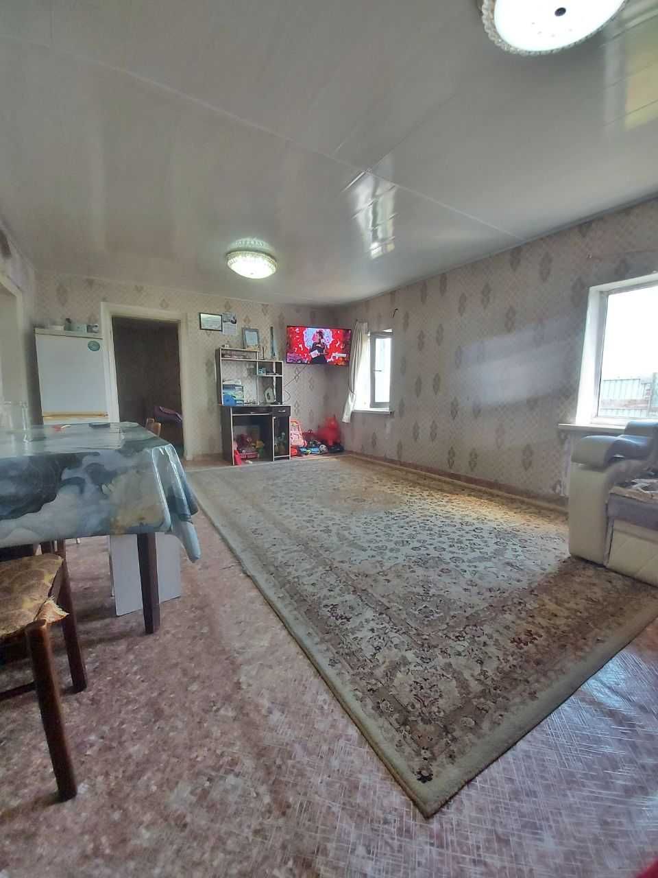 `ПРОДАМ 3 комнатный дом в Сортировке, рядом школа, остановка