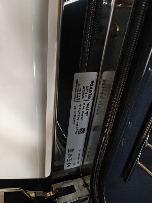 Фурна Miele H626BP