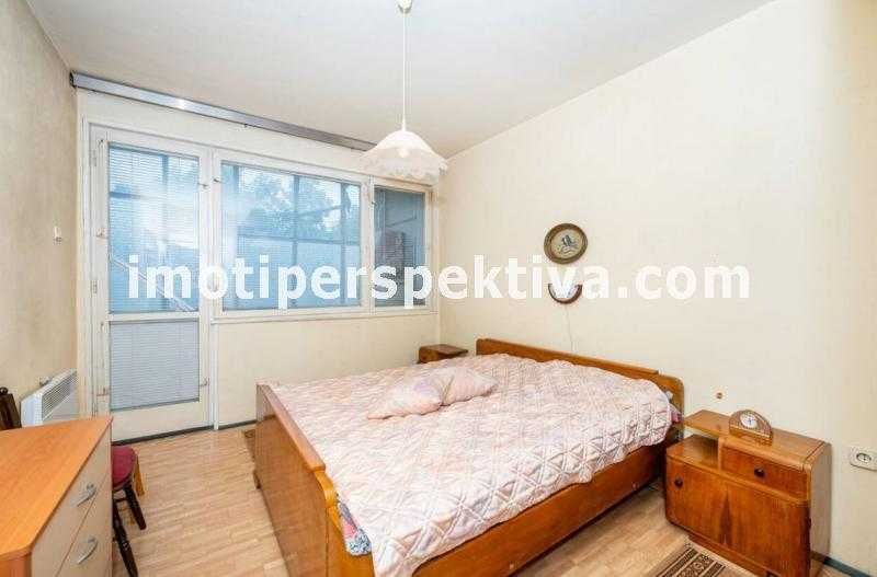Продава се Тристаен апартамент в Пловдив, Център - 76 кв.м за 1974 €/кв.м - Снимка #3