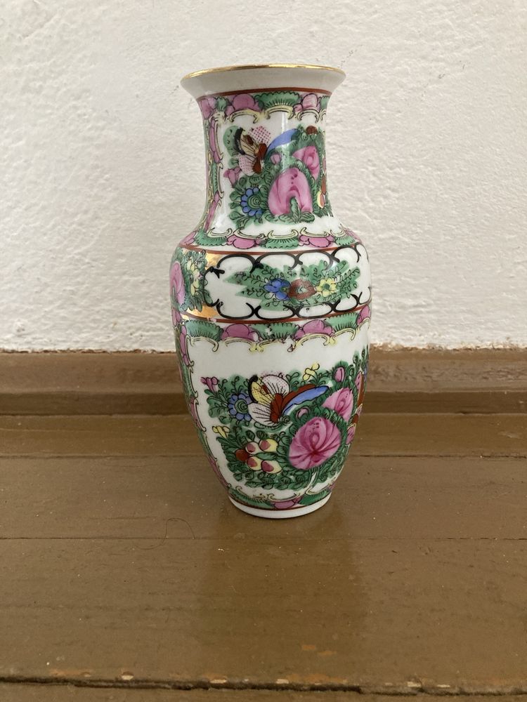 Две порцеланови китайски вази 1960-1970г