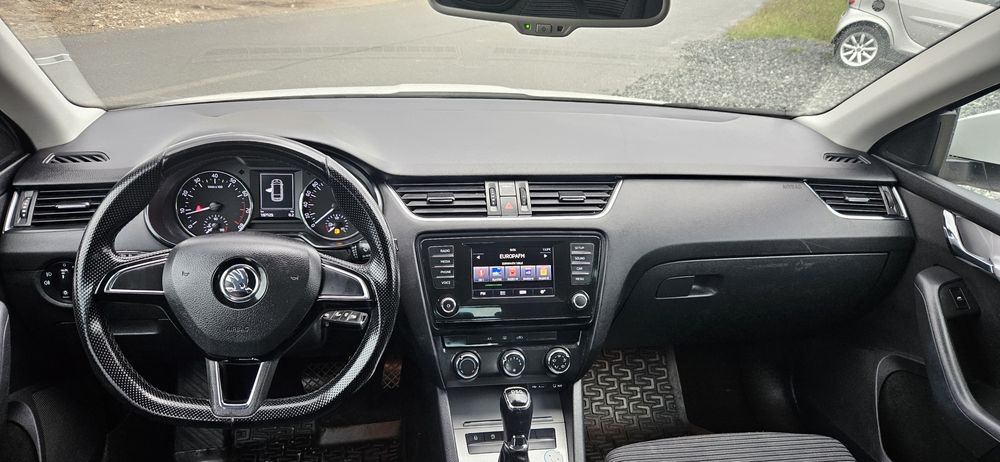 Skoda Octavia 3 / automata