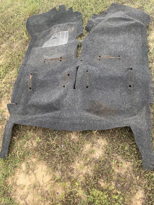 Продам ковролин  на ваз 2114