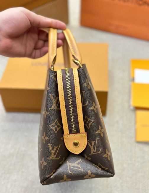 Geantă de mână elegantă pentru femei Louis Vuitton 0160