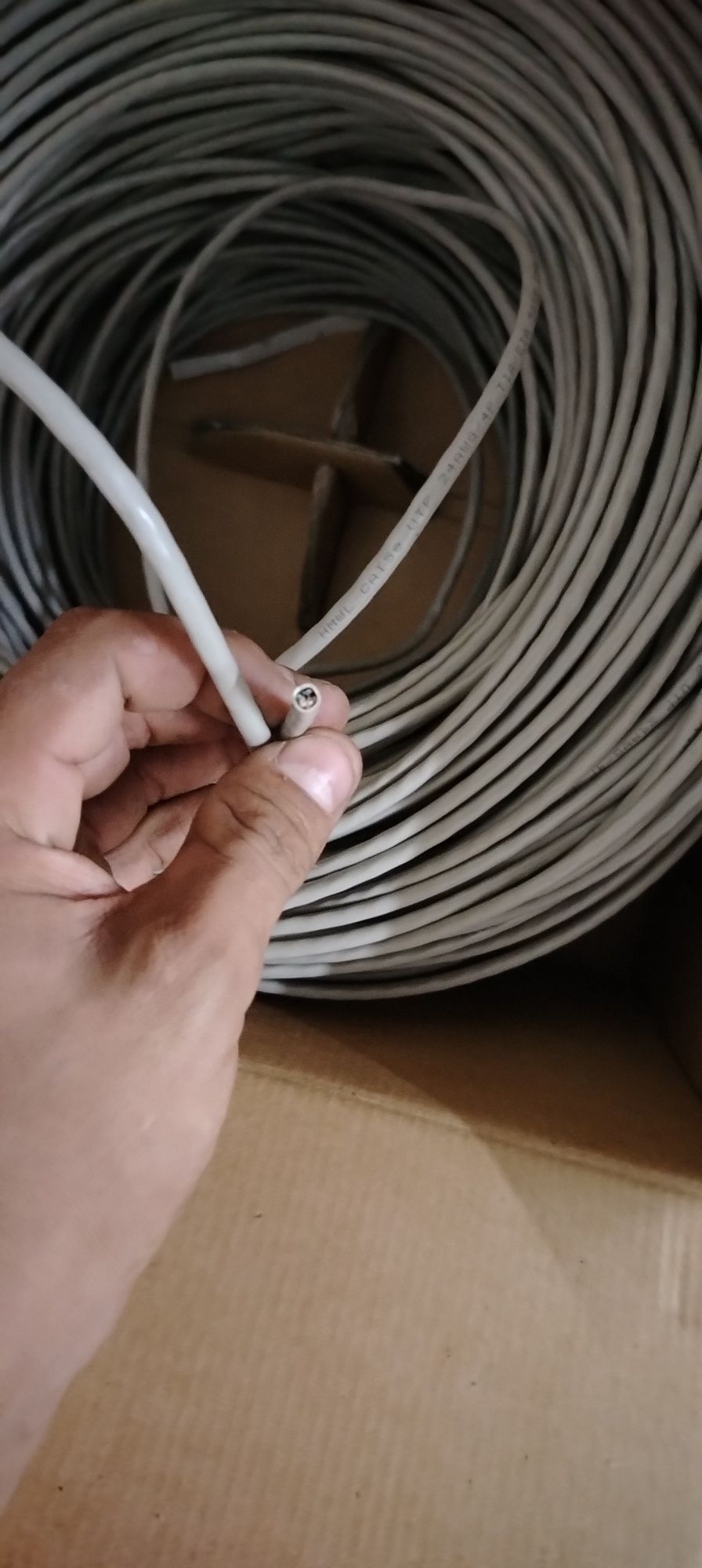 wifi kabel sotiladi. 305 Metr. Mislik
