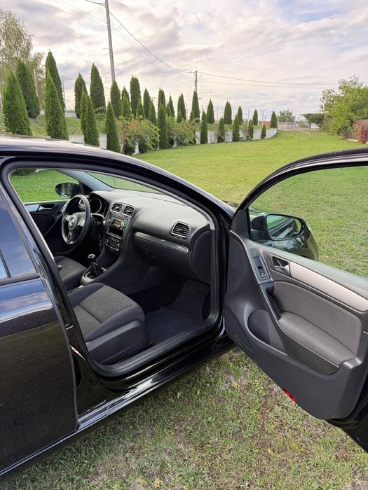 Volswagen golf 6. 1.6 tdi an 2010