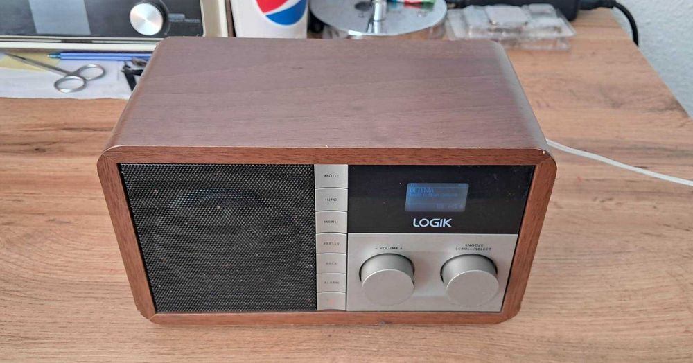 Radio Logik Internet / FM / DAB + / L5DAB13E