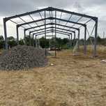 Confectionam structuri metalice in ateliere cu sudori profesionisti si