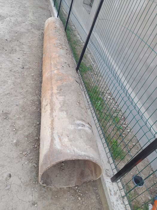 Tub din fier de vanzare în stare buna 350 lei