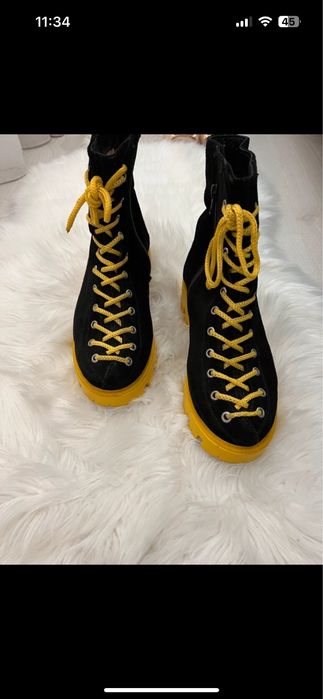 Ghete dama piele intoarsa