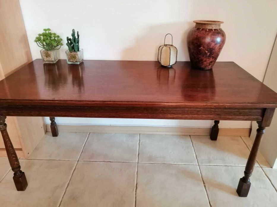 MASUTA din lemn STEJAR plin - pentru aperitive, cafea