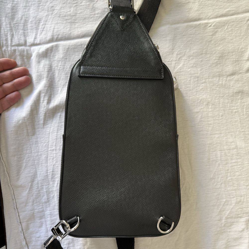 Продам сумку Louis vuitton cross body