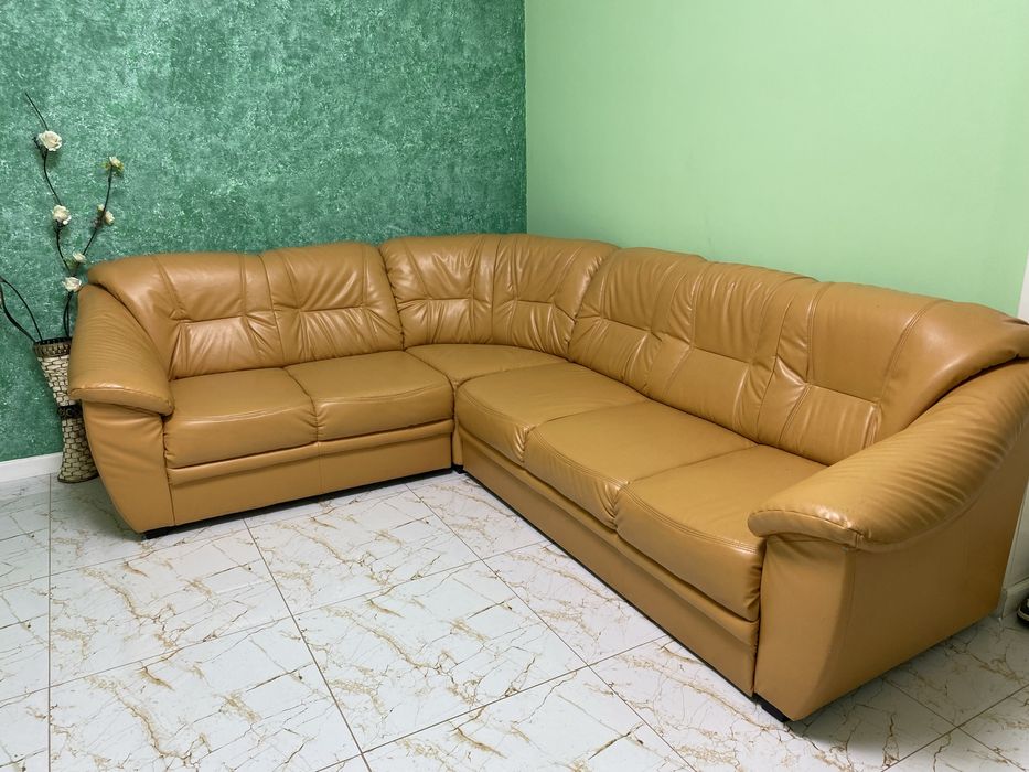 Vand coltar in forma de L