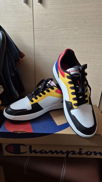 Pantofi sport adidasi Champion marimea 45-46, noi cu eticheta la cutie