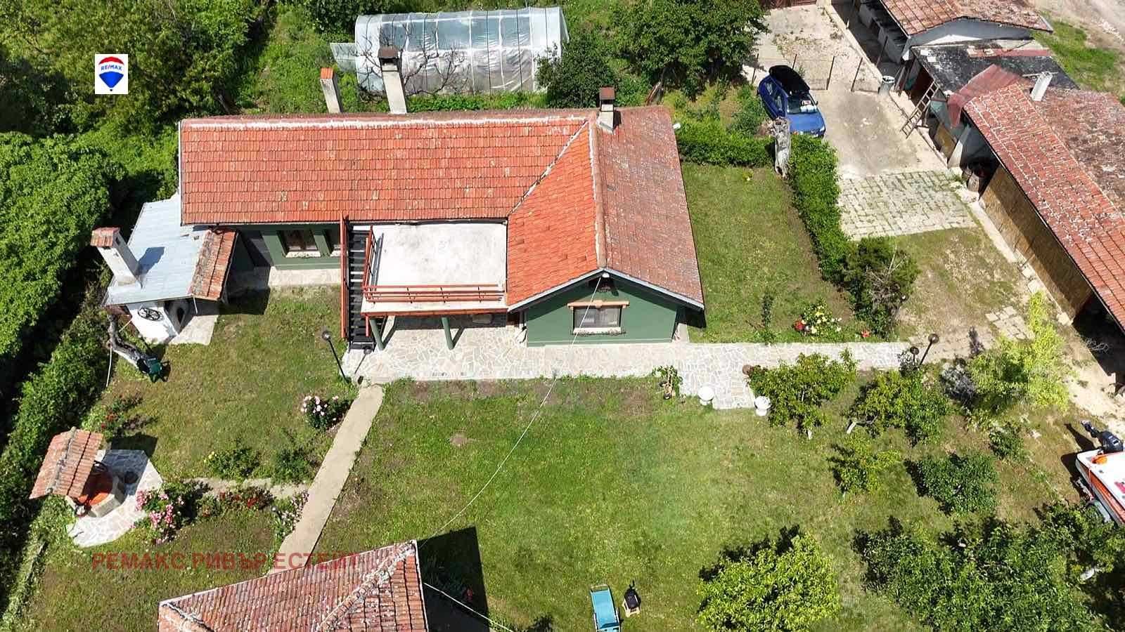 Селска къща за продажба с Черешово, обл. Русе