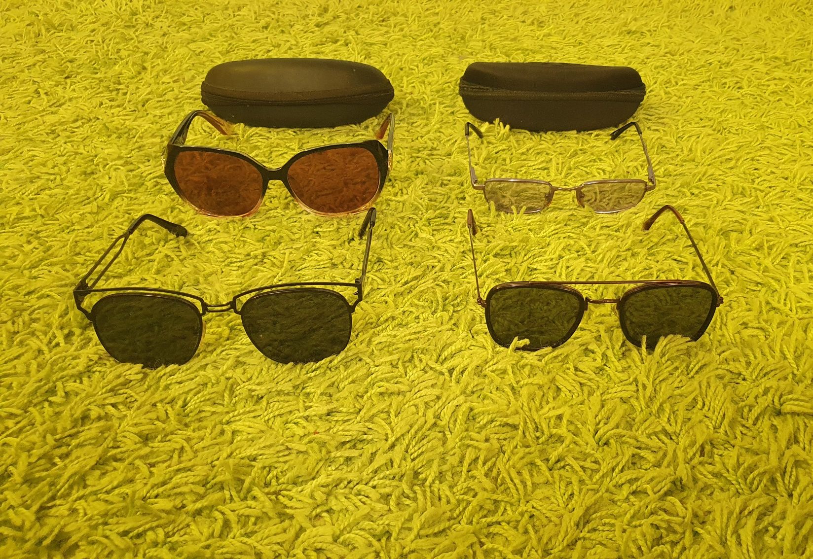 слънчеви очила и кутии
