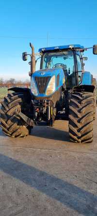 Tractor New Holland T7050