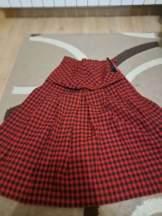 Памучна и вълнена пола